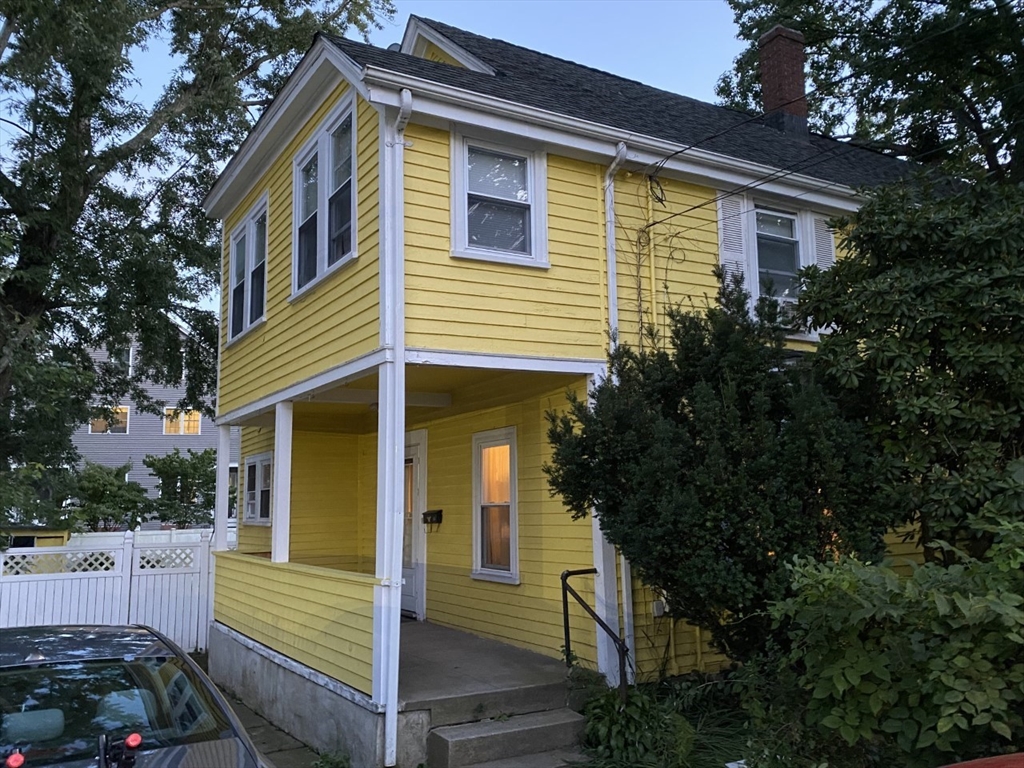 16 Richardson, Winchester, Massachusetts, 3 Bedrooms Bedrooms, 6 Rooms Rooms,2 BathroomsBathrooms,Residential Lease,For Rent,Richardson,73368880