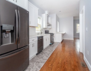 72 Buttonwood, Boston, Massachusetts, 2 Bedrooms Bedrooms, 6 Rooms Rooms,2 BathroomsBathrooms,Residential Lease,For Rent,Buttonwood,73369103