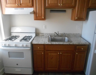 68 Linden, Everett, Massachusetts, 1 Bedroom Bedrooms, 3 Rooms Rooms,1 BathroomBathrooms,Residential Lease,For Rent,Linden,73369102