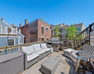 83 Main Street, Boston, Massachusetts, 2 Bedrooms Bedrooms, 5 Rooms Rooms,2 BathroomsBathrooms,Residential Lease,For Rent,Main Street,73369106