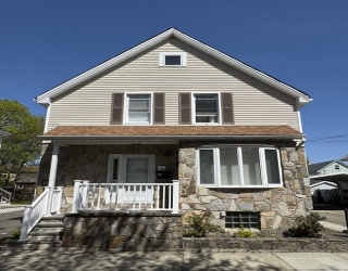 100 Bonney St, New Bedford, Massachusetts, 4 Bedrooms Bedrooms, 9 Rooms Rooms,2 BathroomsBathrooms,Residential,For Sale,Bonney St,73369110