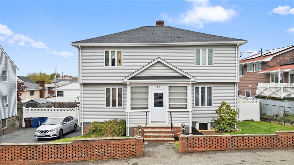 28 Keayne, Revere, Massachusetts, 5 Bedrooms Bedrooms, 11 Rooms Rooms,3 BathroomsBathrooms,Residential Income,For Sale,Keayne,73369556