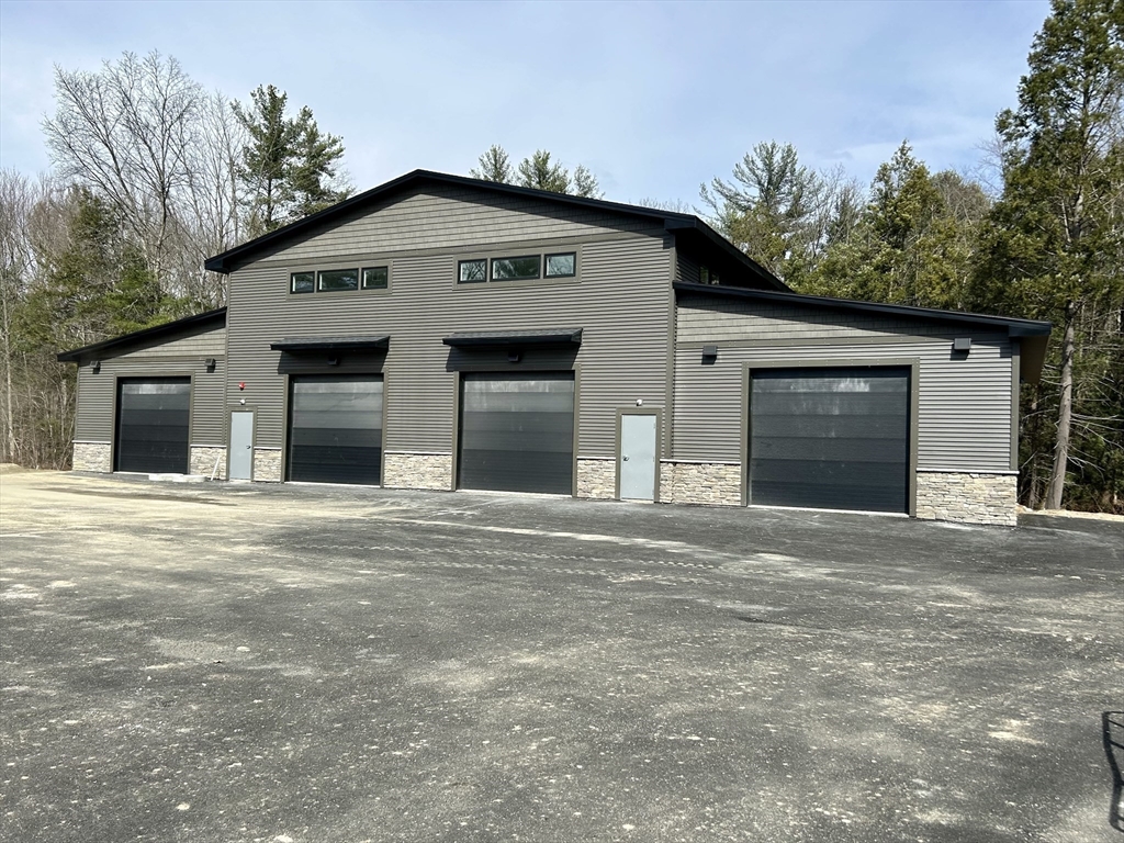 15 Oneil St, Easthampton, Massachusetts, ,Commercial Lease,For Rent,Oneil St,73349125