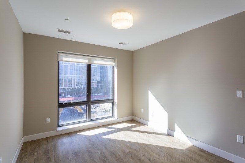 33 Rogers St., Cambridge, Massachusetts, 1 Bedroom Bedrooms, 3 Rooms Rooms,1 BathroomBathrooms,Residential Lease,For Rent,Rogers St.,73369665