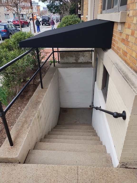 1783 Massachusetts Ave, Cambridge, Massachusetts, 3 Bedrooms Bedrooms, 5 Rooms Rooms,3.5 BathroomsBathrooms,Residential,For Sale,Massachusetts Ave,73369699