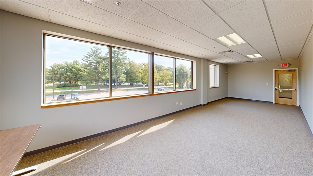 225 Foxborough, Foxboro, Massachusetts, ,Commercial Lease,For Rent,Foxborough,73369792
