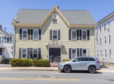 193 W. Main St, Marlborough, Massachusetts, 8 Bedrooms Bedrooms, 16 Rooms Rooms,5 BathroomsBathrooms,Residential Income,For Sale,W. Main St,73369832