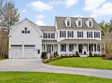 51 Gardner Way, Hanover, Massachusetts, 5 Bedrooms Bedrooms, 8 Rooms Rooms,5 BathroomsBathrooms,Residential,For Sale,Gardner Way,73369725