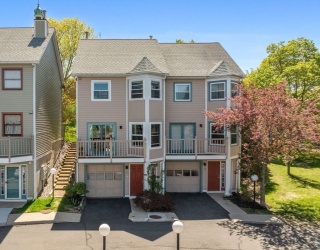 37 Morton St, Boston, Massachusetts, 2 Bedrooms Bedrooms, 7 Rooms Rooms,1.5 BathroomsBathrooms,Residential,For Sale,Morton St,73370091