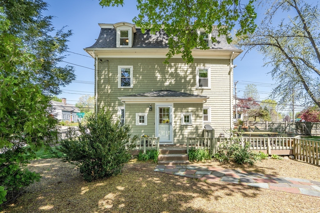 83 Ames Street, Dedham, Massachusetts, 4 Bedrooms Bedrooms, 10 Rooms Rooms,2.5 BathroomsBathrooms,Residential,For Sale,Ames Street,73370093