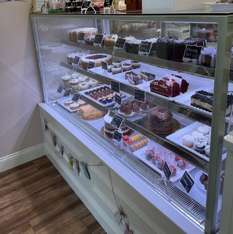000 Confidential, North Andover, Massachusetts, ,Business Opportunity,For Sale,Confidential,73370247
