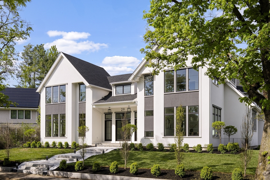 29 Montclair Rd, Newton, Massachusetts, 6 Bedrooms Bedrooms, 14 Rooms Rooms,6.5 BathroomsBathrooms,Residential,For Sale,Montclair Rd,73370069