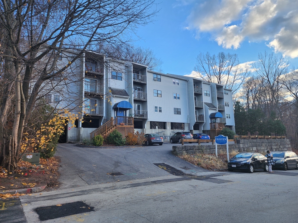 199 Perry, Worcester, Massachusetts, 2 Bedrooms Bedrooms, 4 Rooms Rooms,1 BathroomBathrooms,Residential Lease,For Rent,Perry,73370535