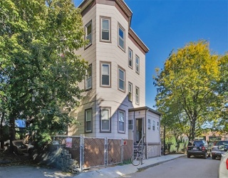 8 Stone Pl, Somerville, Massachusetts, 4 Bedrooms Bedrooms, 6 Rooms Rooms,1 BathroomBathrooms,Residential Lease,For Rent,Stone Pl,73370993
