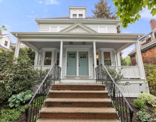 39-41 Irving St, Newton, Massachusetts, 5 Bedrooms Bedrooms, 12 Rooms Rooms,3 BathroomsBathrooms,Residential Income,For Sale,Irving St,73371019