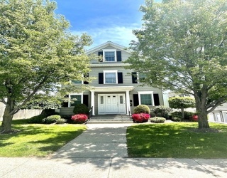 34 Prospect St, Waltham, Massachusetts, 3 Bedrooms Bedrooms, 11 Rooms Rooms,3.5 BathroomsBathrooms,Residential Lease,For Rent,Prospect St,73371018