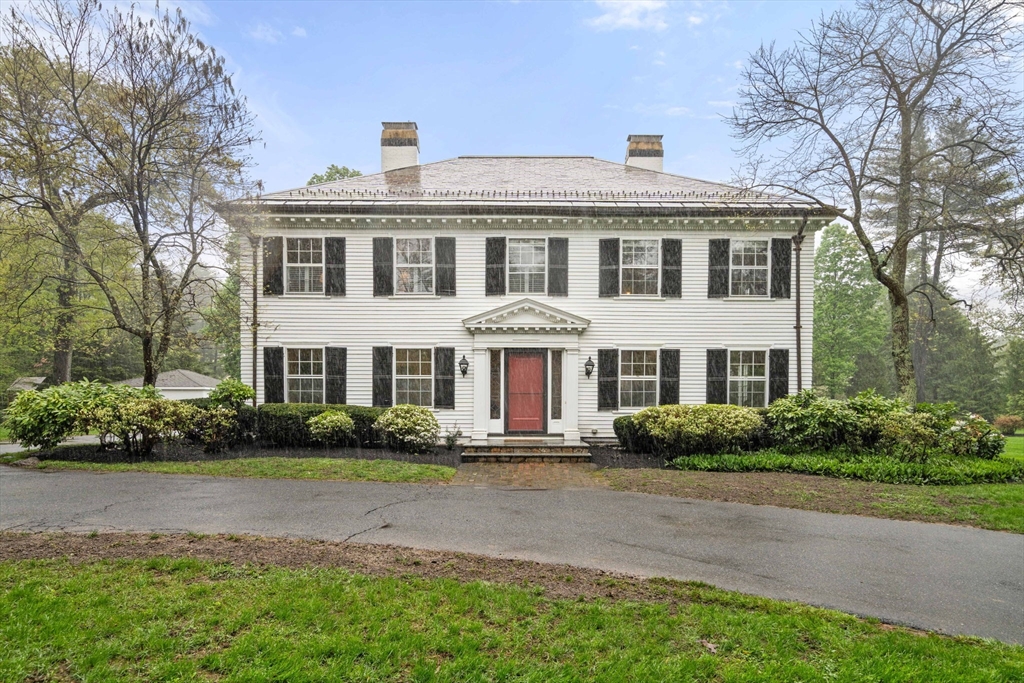 3 Conant Road, Weston, Massachusetts, 5 Bedrooms Bedrooms, 12 Rooms Rooms,3.5 BathroomsBathrooms,Residential,For Sale,Conant Road,73371238