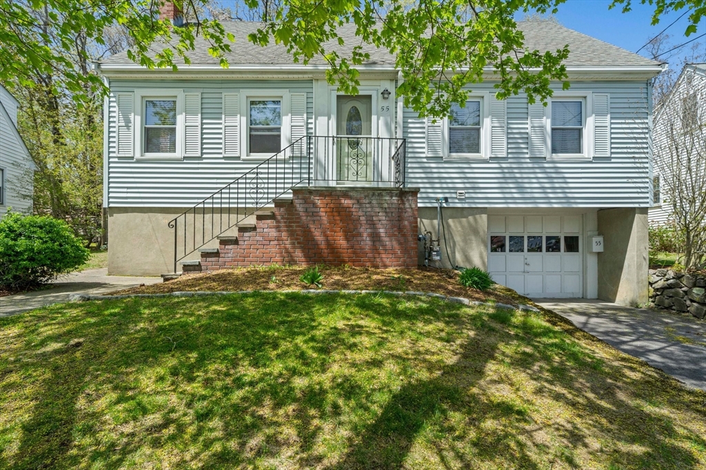 55 Running Brook, Boston, Massachusetts, 3 Bedrooms Bedrooms, 12 Rooms Rooms,2 BathroomsBathrooms,Residential,For Sale,Running Brook,73371335