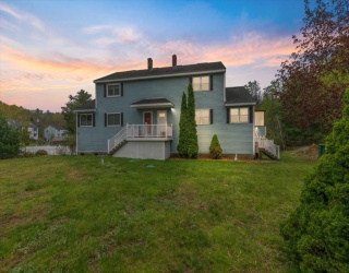 9 Rocco Drive, Derry, New Hampshire, 2 Bedrooms Bedrooms, 6 Rooms Rooms,1.5 BathroomsBathrooms,Residential,For Sale,Rocco Drive,73371288