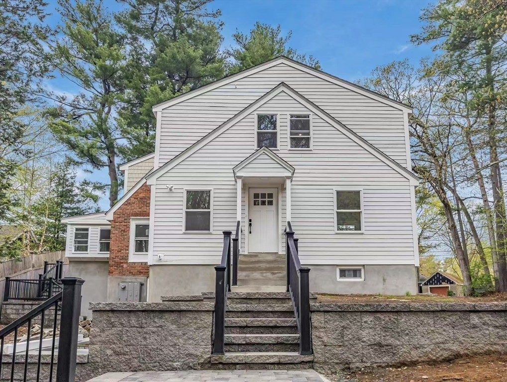 63 Russel Road, Wellesley, Massachusetts, 3 Bedrooms Bedrooms, 7 Rooms Rooms,2.5 BathroomsBathrooms,Residential,For Sale,Russel Road,73371463
