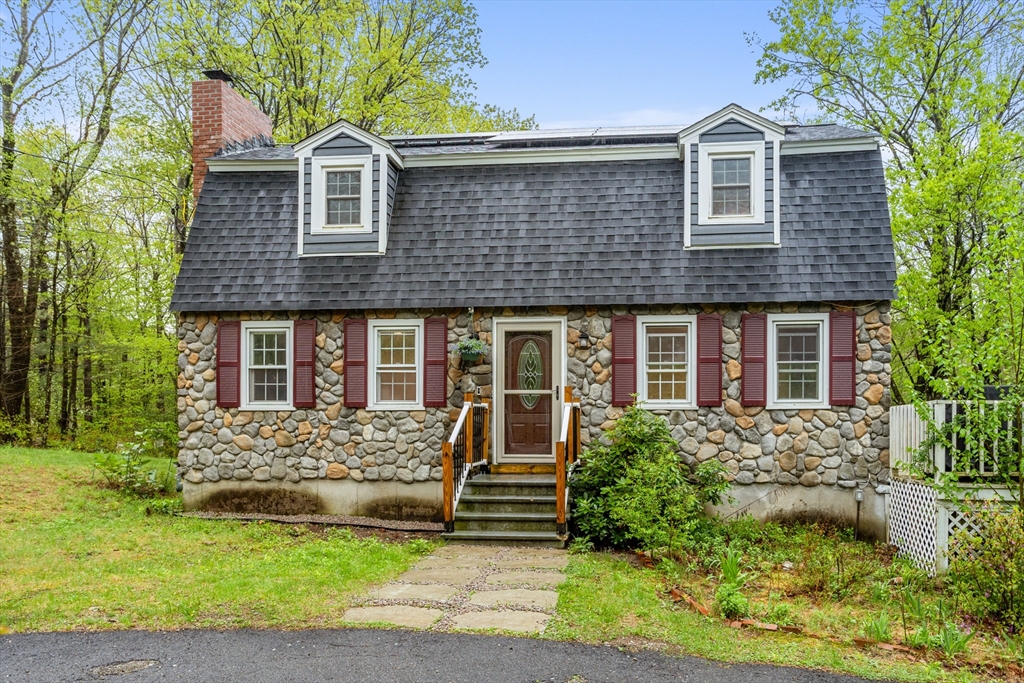 355 Wares Road, Ashby, Massachusetts, 3 Bedrooms Bedrooms, 7 Rooms Rooms,2 BathroomsBathrooms,Residential,For Sale,Wares Road,73371714