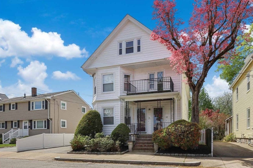 49-51 Wadsworth Ave, Waltham, Massachusetts, 6 Bedrooms Bedrooms, 12 Rooms Rooms,3 BathroomsBathrooms,Residential Income,For Sale,Wadsworth Ave,73371731
