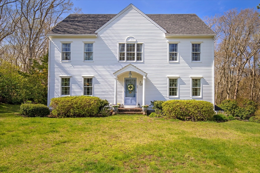 10 Old Farm Ln, Sandwich, Massachusetts, 5 Bedrooms Bedrooms, 9 Rooms Rooms,3 BathroomsBathrooms,Residential,For Sale,Old Farm Ln,73371773