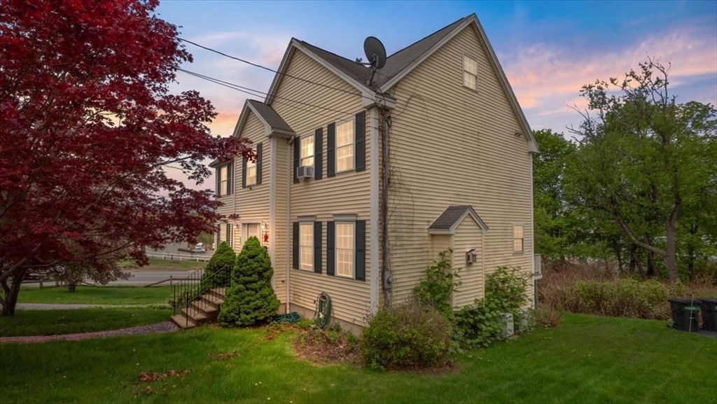 57 19th Ave, Haverhill, Massachusetts, 4 Bedrooms Bedrooms, 9 Rooms Rooms,2.5 BathroomsBathrooms,Residential,For Sale,19th Ave,73371793
