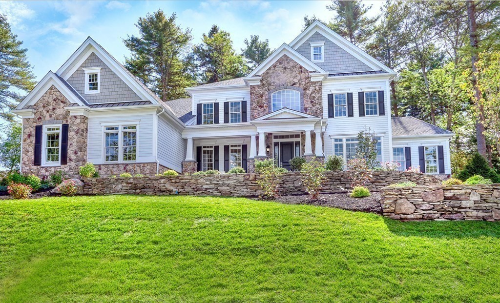 9 Schaffner Lane, Dover, Massachusetts, 5 Bedrooms Bedrooms, 11 Rooms Rooms,6.5 BathroomsBathrooms,Residential,For Sale,Schaffner Lane,73371634