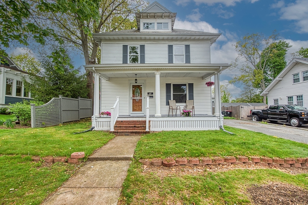 17 Cushing Ave, Brockton, Massachusetts, 4 Bedrooms Bedrooms, 8 Rooms Rooms,1 BathroomBathrooms,Residential,For Sale,Cushing Ave,73371630