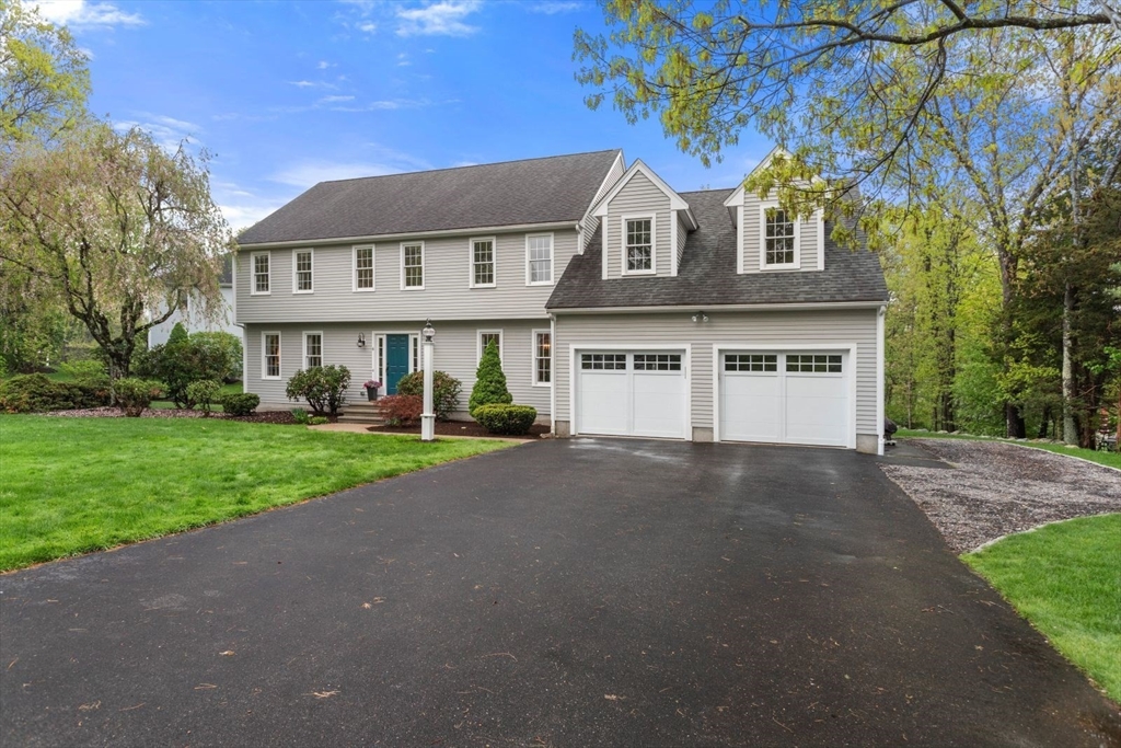 6 Penobscot Road, Natick, Massachusetts, 4 Bedrooms Bedrooms, 11 Rooms Rooms,2.5 BathroomsBathrooms,Residential,For Sale,Penobscot Road,73371629