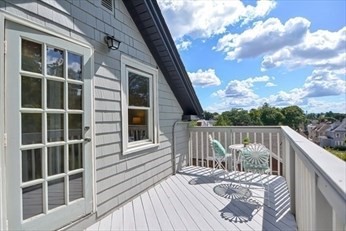 104 Glen St, Malden, Massachusetts, 2 Bedrooms Bedrooms, 5 Rooms Rooms,1 BathroomBathrooms,Residential Lease,For Rent,Glen St,73371820