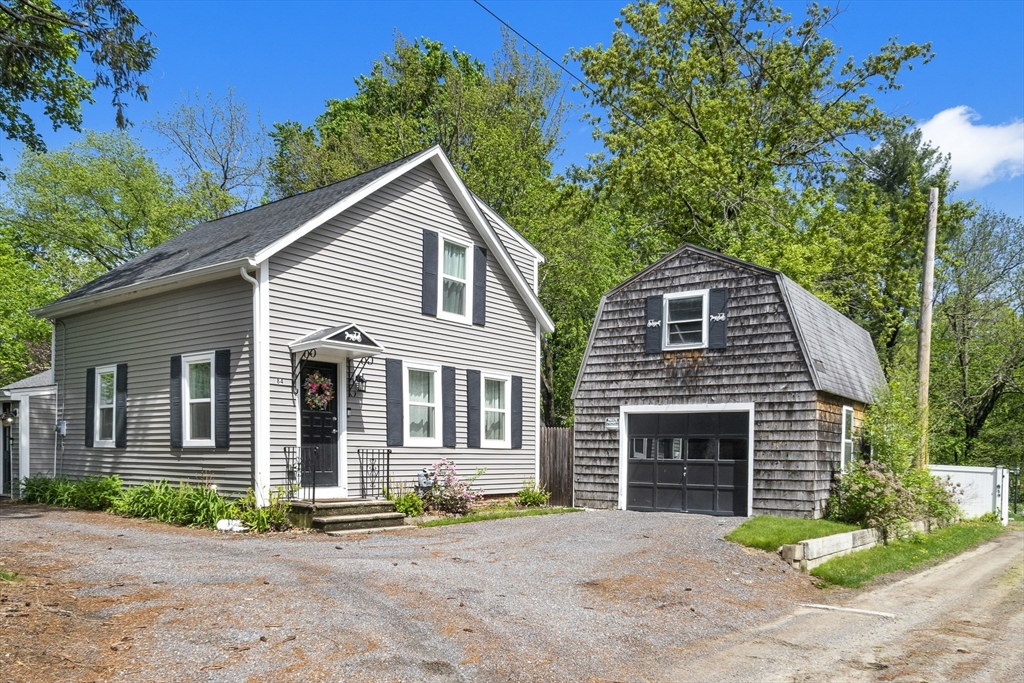 84 Bennett Lane, Lancaster, Massachusetts, 3 Bedrooms Bedrooms, 7 Rooms Rooms,2.5 BathroomsBathrooms,Residential,For Sale,Bennett Lane,73372278