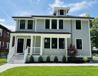 123 Oxford Road, Newton, Massachusetts, 6 Bedrooms Bedrooms, 9 Rooms Rooms,3 BathroomsBathrooms,Residential Lease,For Rent,Oxford Road,73372320