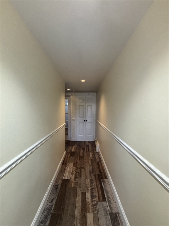103 Claybourne, Boston, Massachusetts, 3 Bedrooms Bedrooms, 3 Rooms Rooms,1.5 BathroomsBathrooms,Residential Lease,For Rent,Claybourne,73372335