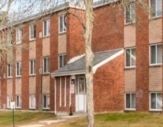 2100 Phillips Road, New Bedford, Massachusetts, 1 Bedroom Bedrooms, 3 Rooms Rooms,1 BathroomBathrooms,Residential,For Sale,Phillips Road,73372339
