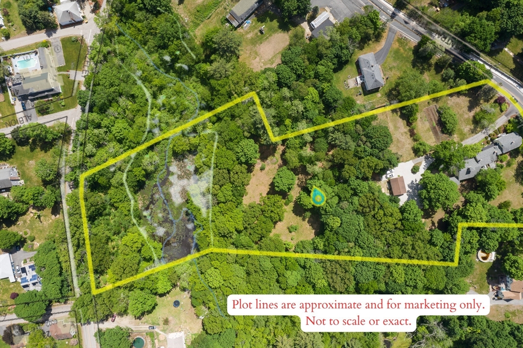 83 Central St, Millville, Massachusetts, 7 Bedrooms Bedrooms, 21 Rooms Rooms,4 BathroomsBathrooms,Residential,For Sale,Central St,73372385