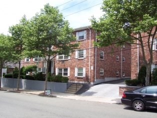 112 Sycamore St, Somerville, Massachusetts, 1 Bedroom Bedrooms, 4 Rooms Rooms,1 BathroomBathrooms,Residential Lease,For Rent,Sycamore St,73372583
