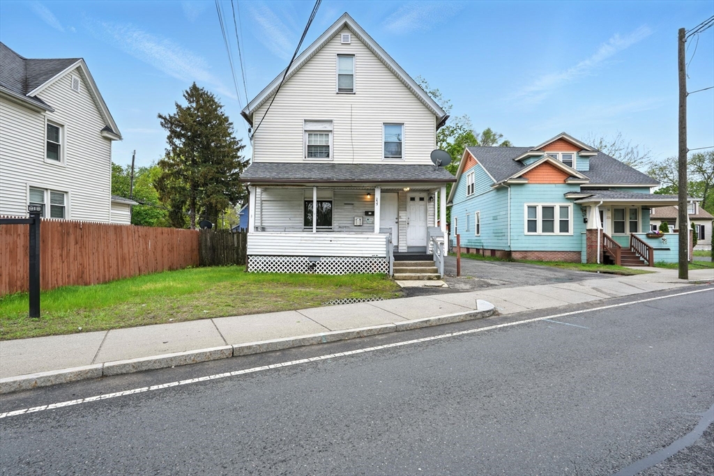 235 Boston Road, Springfield, Massachusetts, 11 Rooms Rooms,Residential Income,For Sale,Boston Road,73372617