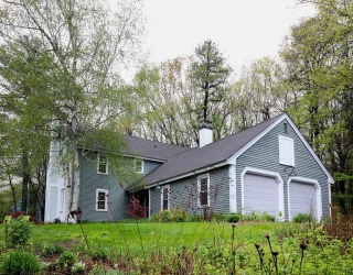 466 Longley Rd, Groton, Massachusetts, 4 Bedrooms Bedrooms, 8 Rooms Rooms,2.5 BathroomsBathrooms,Residential Lease,For Rent,Longley Rd,73372667