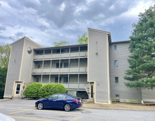 1201 Grafton St., Worcester, Massachusetts, 2 Bedrooms Bedrooms, 4 Rooms Rooms,1 BathroomBathrooms,Residential Lease,For Rent,Grafton St.,73372676