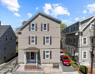 303 Tinkham Street, New Bedford, Massachusetts, 9 Bedrooms Bedrooms, 21 Rooms Rooms,3 BathroomsBathrooms,Residential Income,For Sale,Tinkham Street,73372787