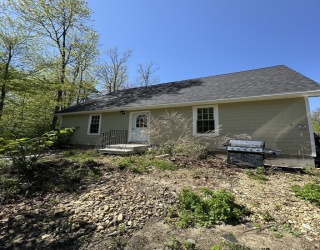 27 Popple Camp Rd, Petersham, Massachusetts, 3 Bedrooms Bedrooms, 8 Rooms Rooms,3 BathroomsBathrooms,Residential,For Sale,Popple Camp Rd,73372862