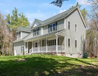 232 Sherbert Rd, Ashburnham, Massachusetts, 4 Bedrooms Bedrooms, 8 Rooms Rooms,2.5 BathroomsBathrooms,Residential,For Sale,Sherbert Rd,73368759