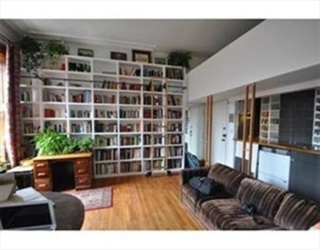 228 Beacon St, Boston, Massachusetts, 2 Rooms Rooms,1 BathroomBathrooms,Residential Lease,For Rent,Beacon St,73373498