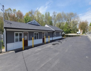 482 E Center St Unit 1, West Bridgewater, Massachusetts, ,Commercial Lease,For Rent,E Center St Unit 1,73373635