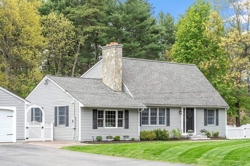 87 Ballardvale Road, Andover, Massachusetts, 3 Bedrooms Bedrooms, 8 Rooms Rooms,3.5 BathroomsBathrooms,Residential,For Sale,Ballardvale Road,73373712