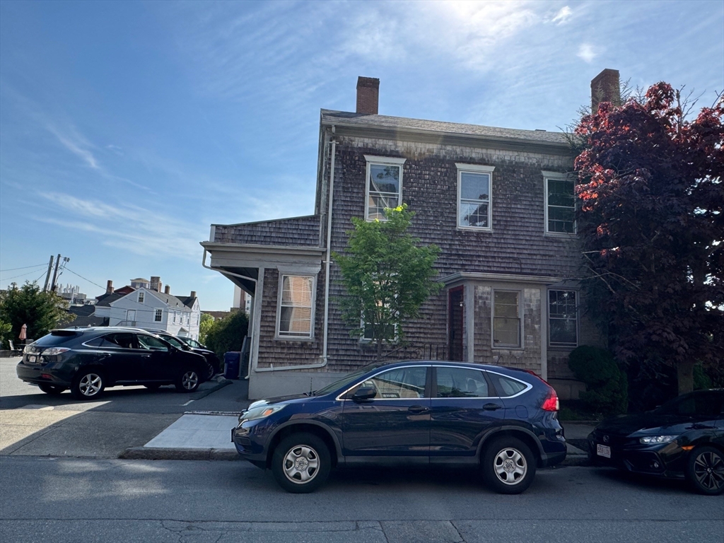 26 7th St, New Bedford, Massachusetts, ,Commercial Sale,For Sale,7th St,73373820