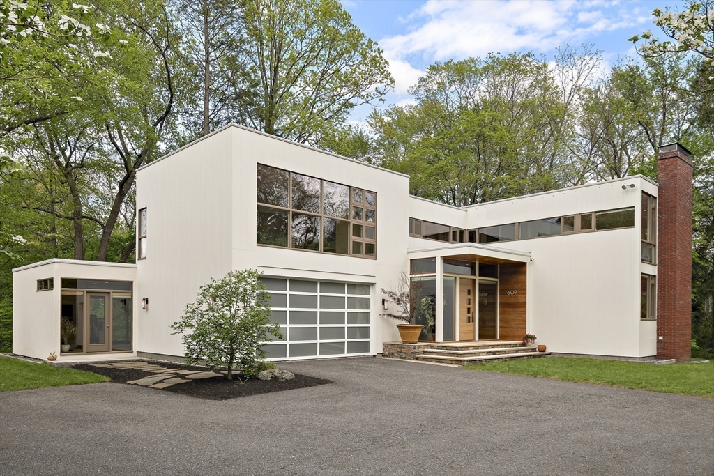 607 Main Street, Concord, Massachusetts, 4 Bedrooms Bedrooms, 12 Rooms Rooms,3.5 BathroomsBathrooms,Residential,For Sale,Main Street,73373847