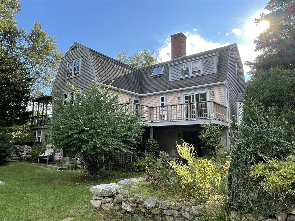 1720 Main Road, Westport, Massachusetts, 4 Bedrooms Bedrooms, 9 Rooms Rooms,2.5 BathroomsBathrooms,Residential Lease,For Rent,Main Road,73373942